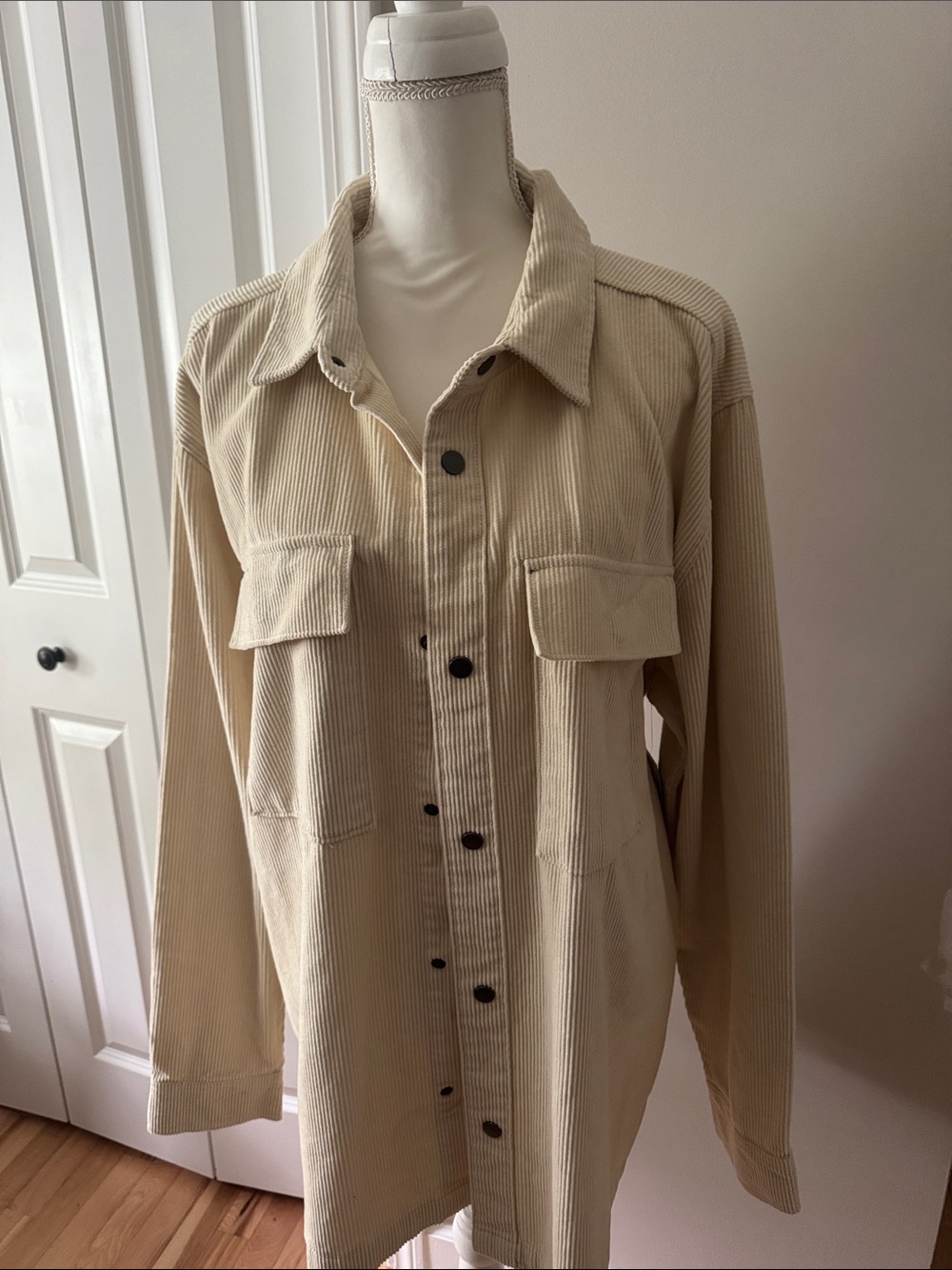 Casual Corduroy Button-Down Shirt Jacket - Beige